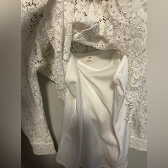 ADIVA LACE SHIRT - Picture 6 of 7